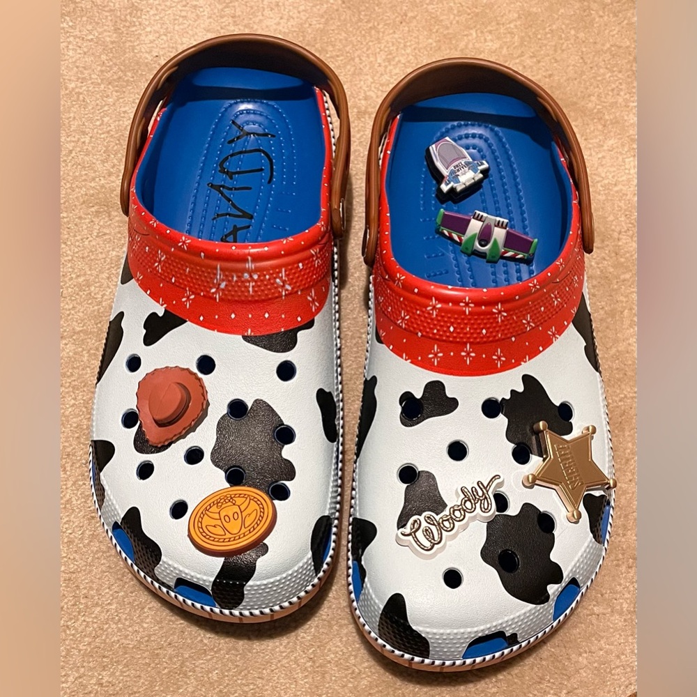 Crocs - Sheriff Woody from Toy Story - Picture 3 of 3